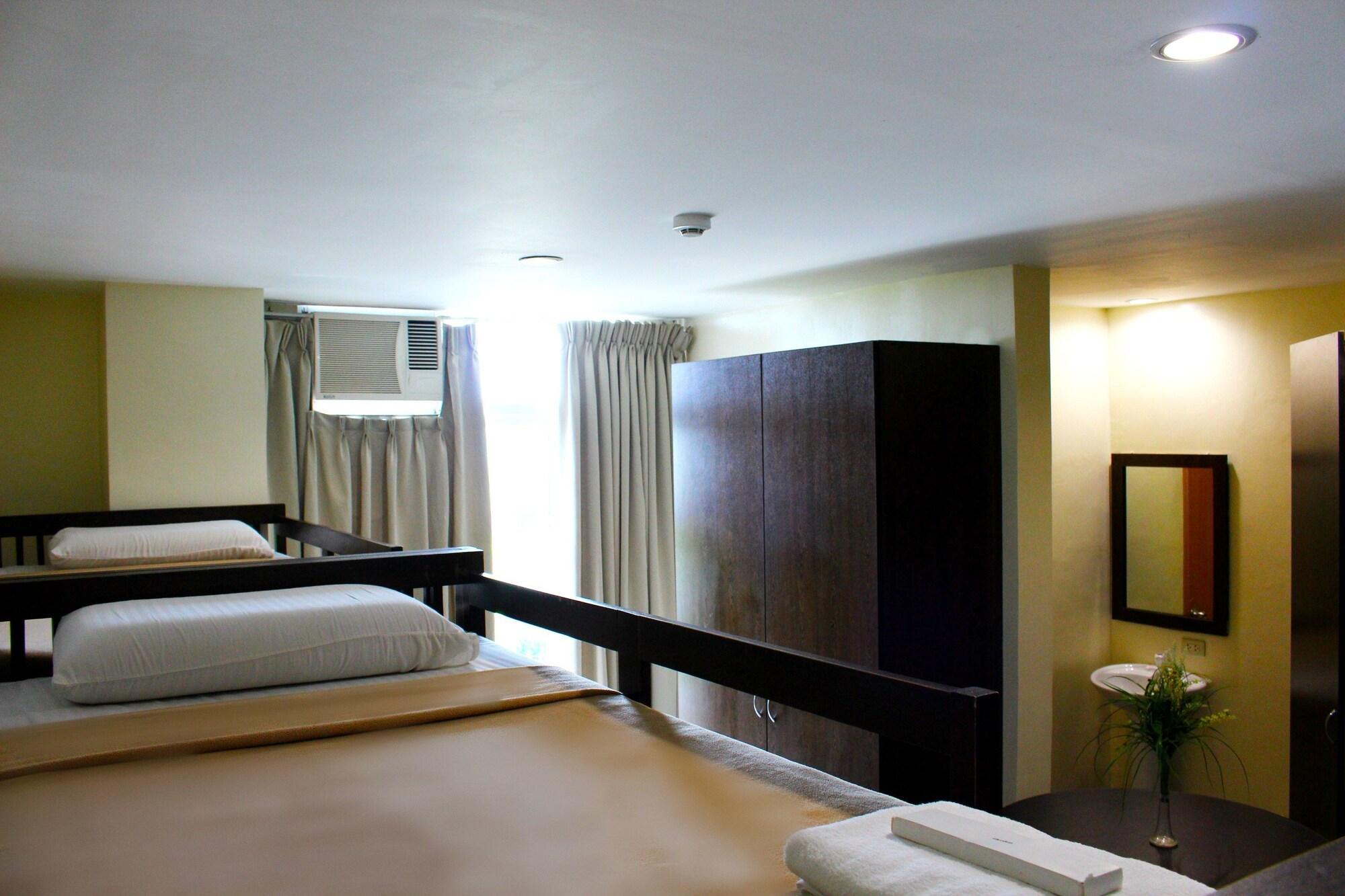 Cleverlearn Residences Lapu-Lapu City Exterior photo