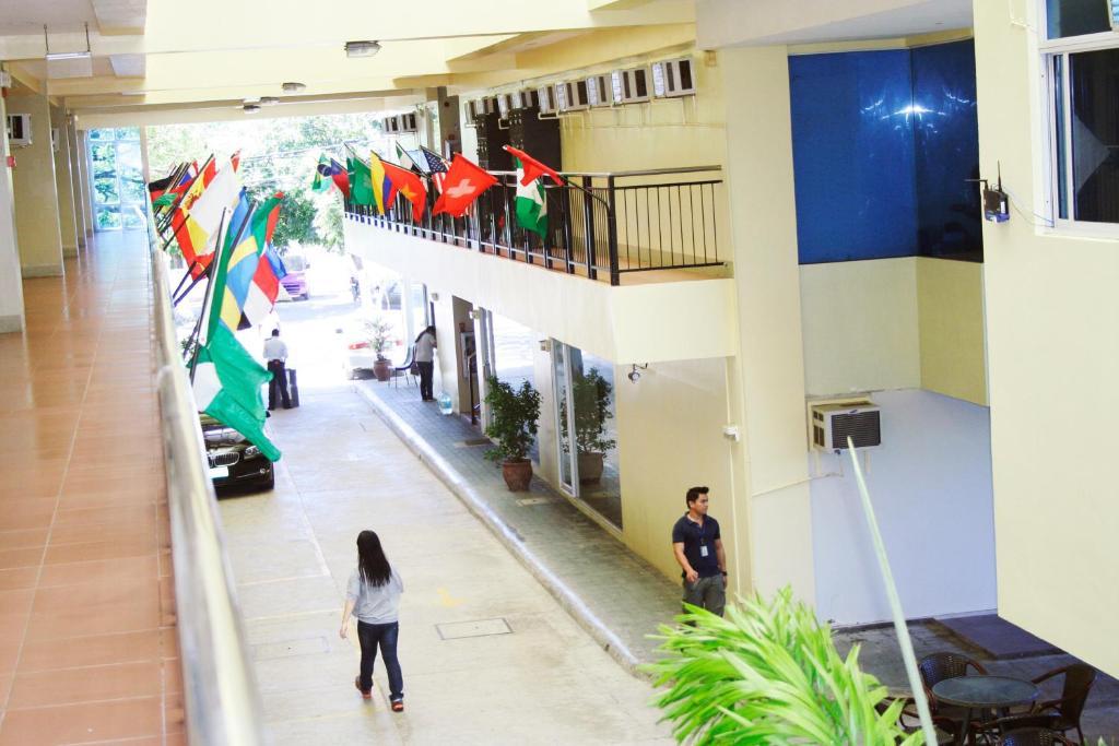 Cleverlearn Residences Lapu-Lapu City Exterior photo